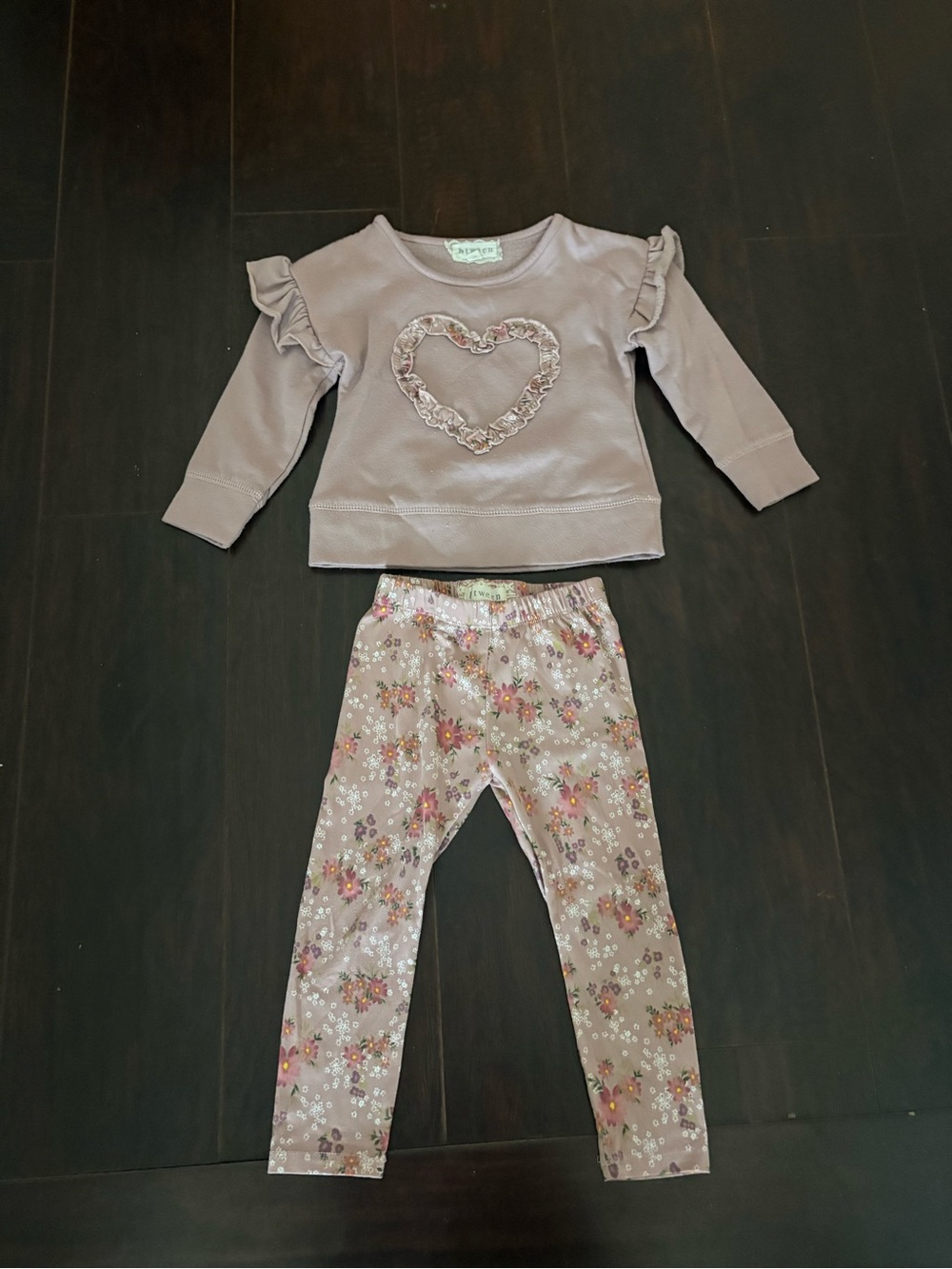Btween Girls 3T Floral Heart Ruffle Top & Leggings 2-Piece Outfit Set